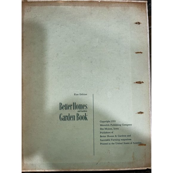 Vintage First Edition of Better Homes & Gardens Garden Book Copyright 1951 - Picture 4 of 9
